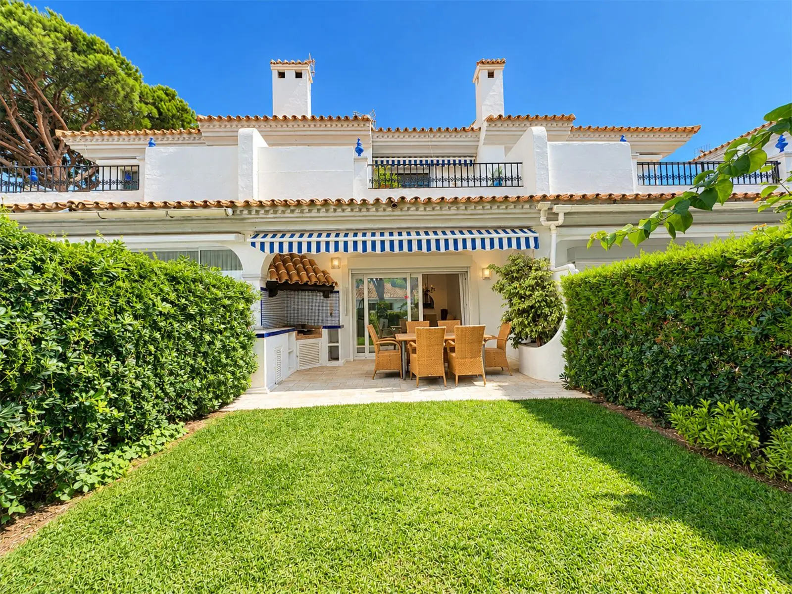 Casa adosada en Cabopino, Marbella