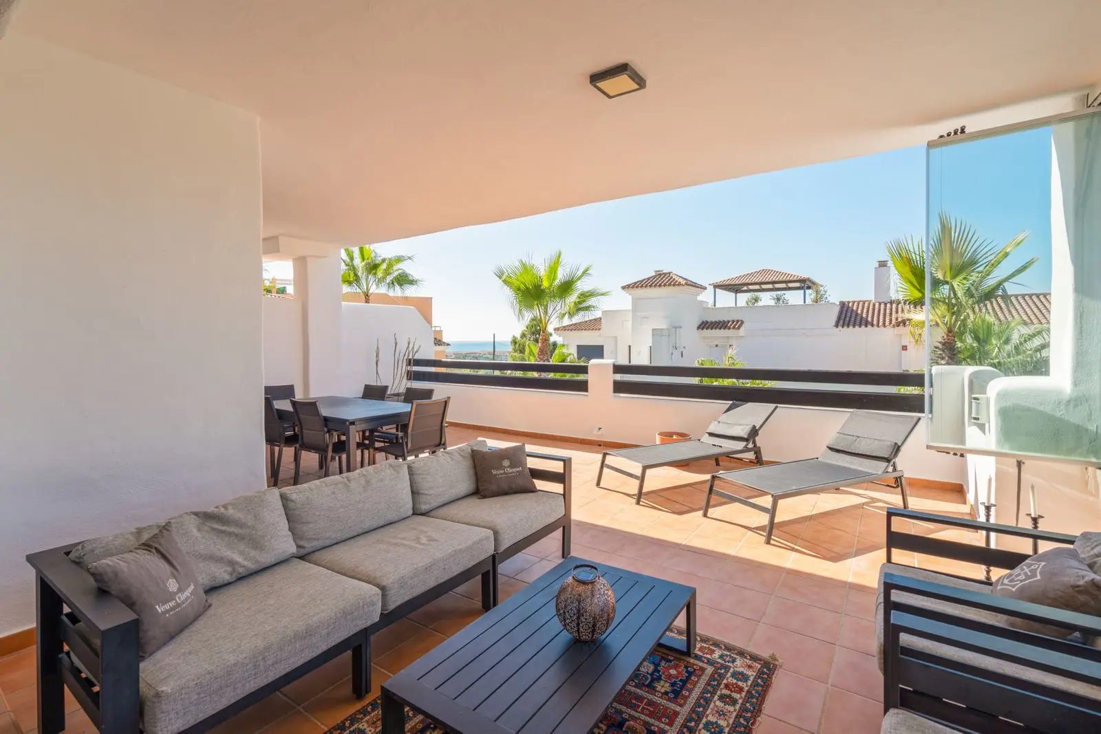 Apartamento bajo en Casares