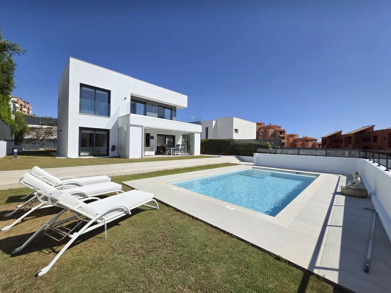 Villa en La Duquesa, Manilva
