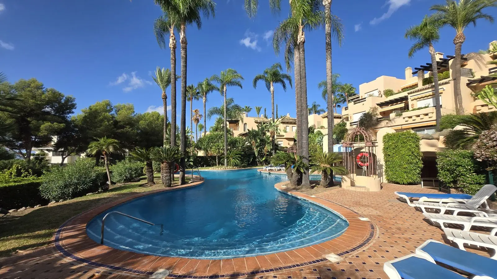 Piso en Golden Mile, Marbella