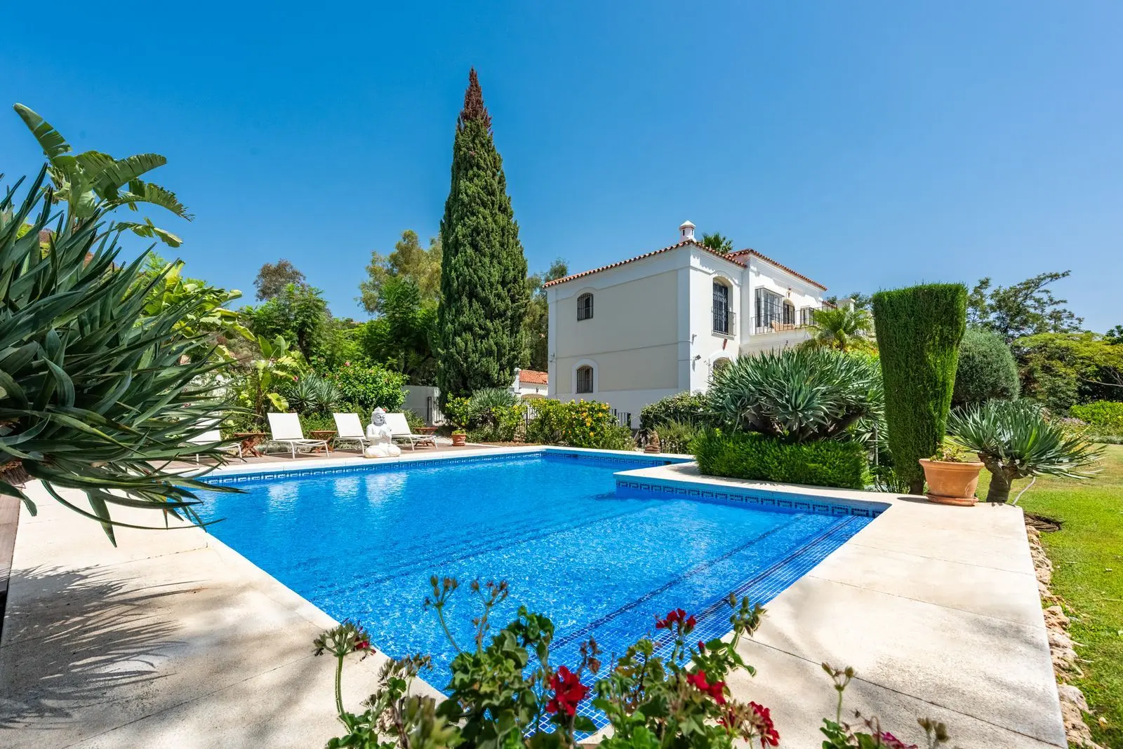 Villa en Nueva Andalucía, Marbella