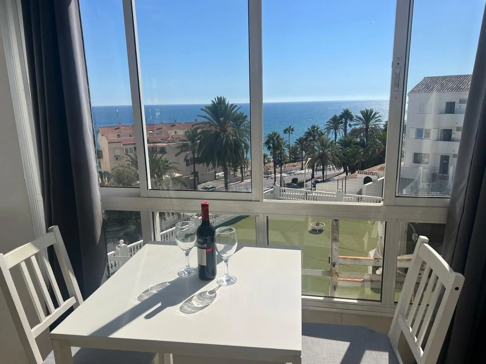 Piso en Benalmádena Costa, Benalmádena