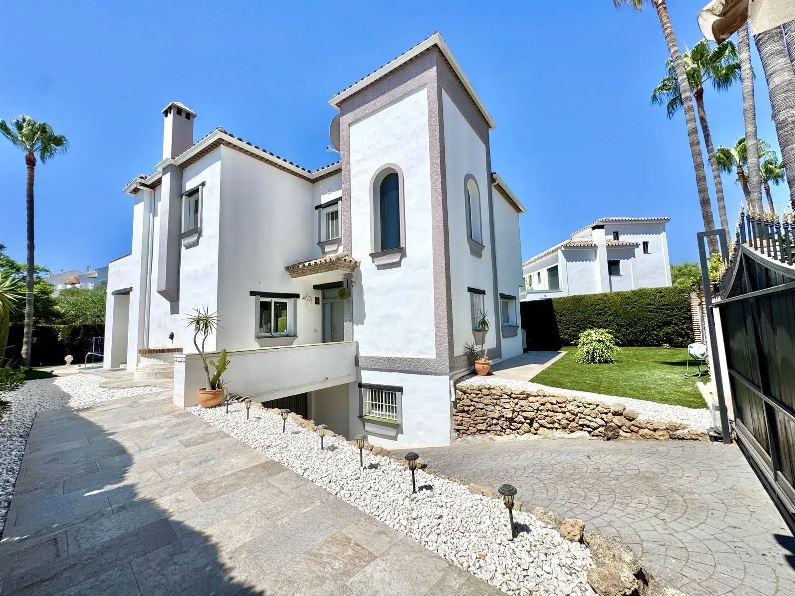 Villa en Calahonda, Mijas