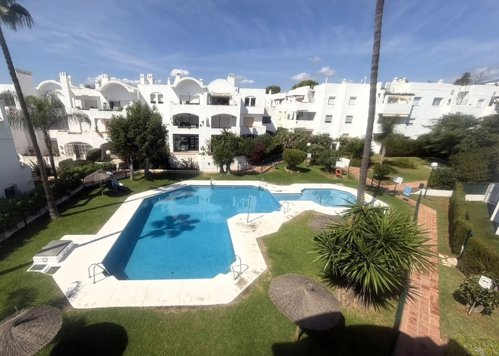 Penthouse in El Paraíso, Estepona