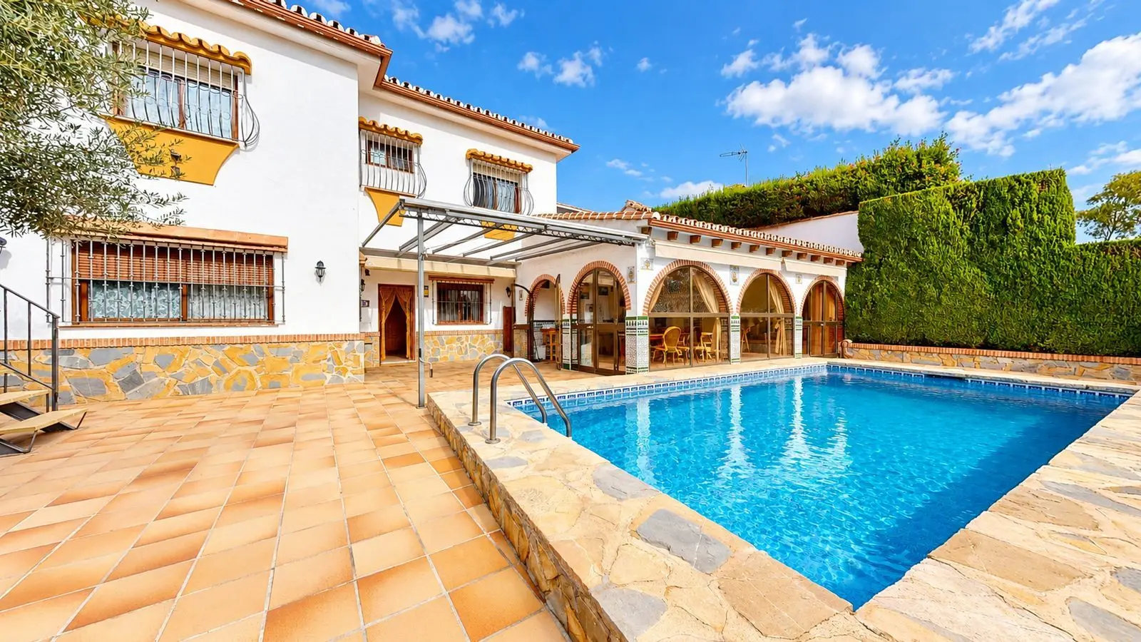 Villa en Benalmadena, Benalmádena