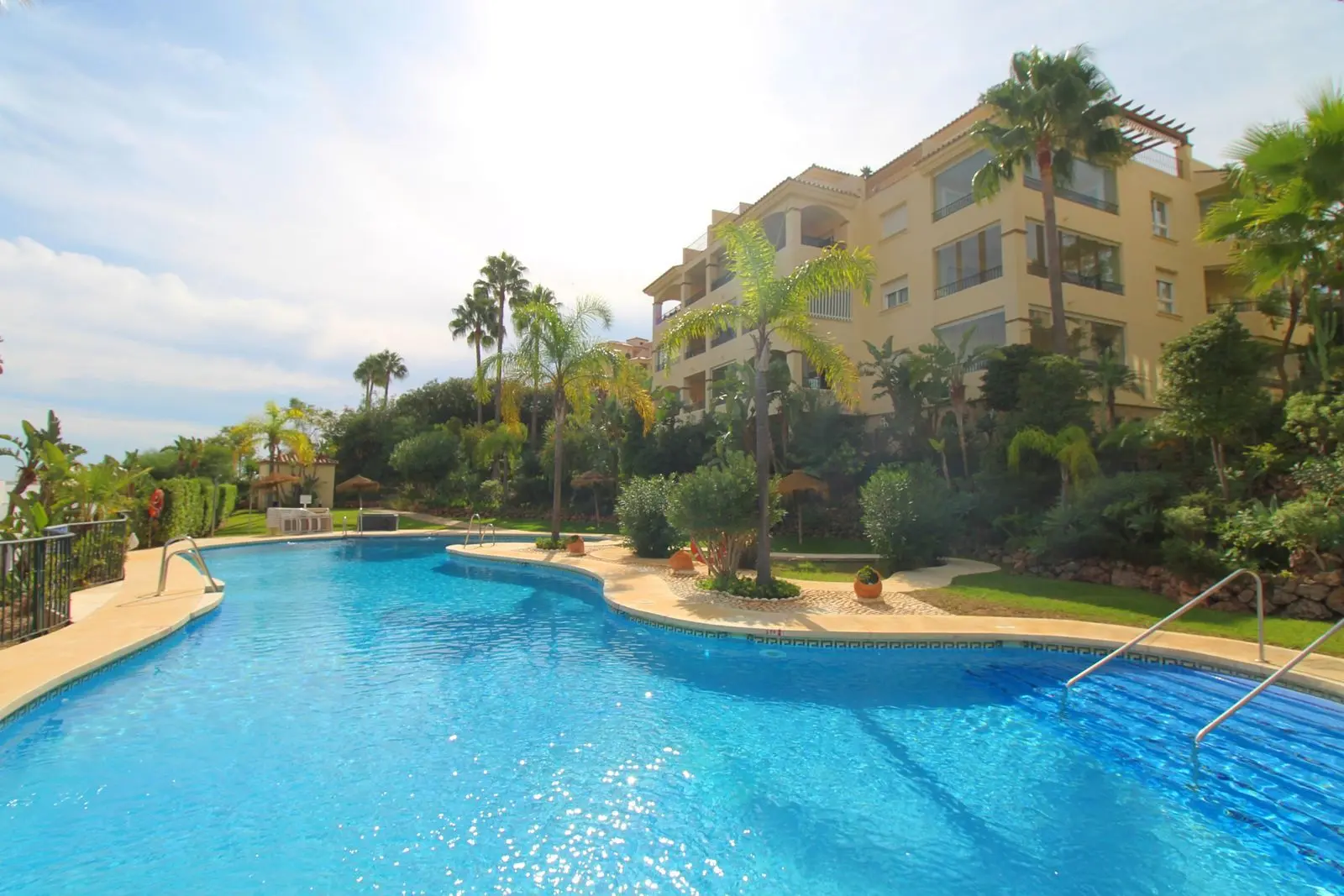 Apartamento bajo en La Cala Hills, Mijas