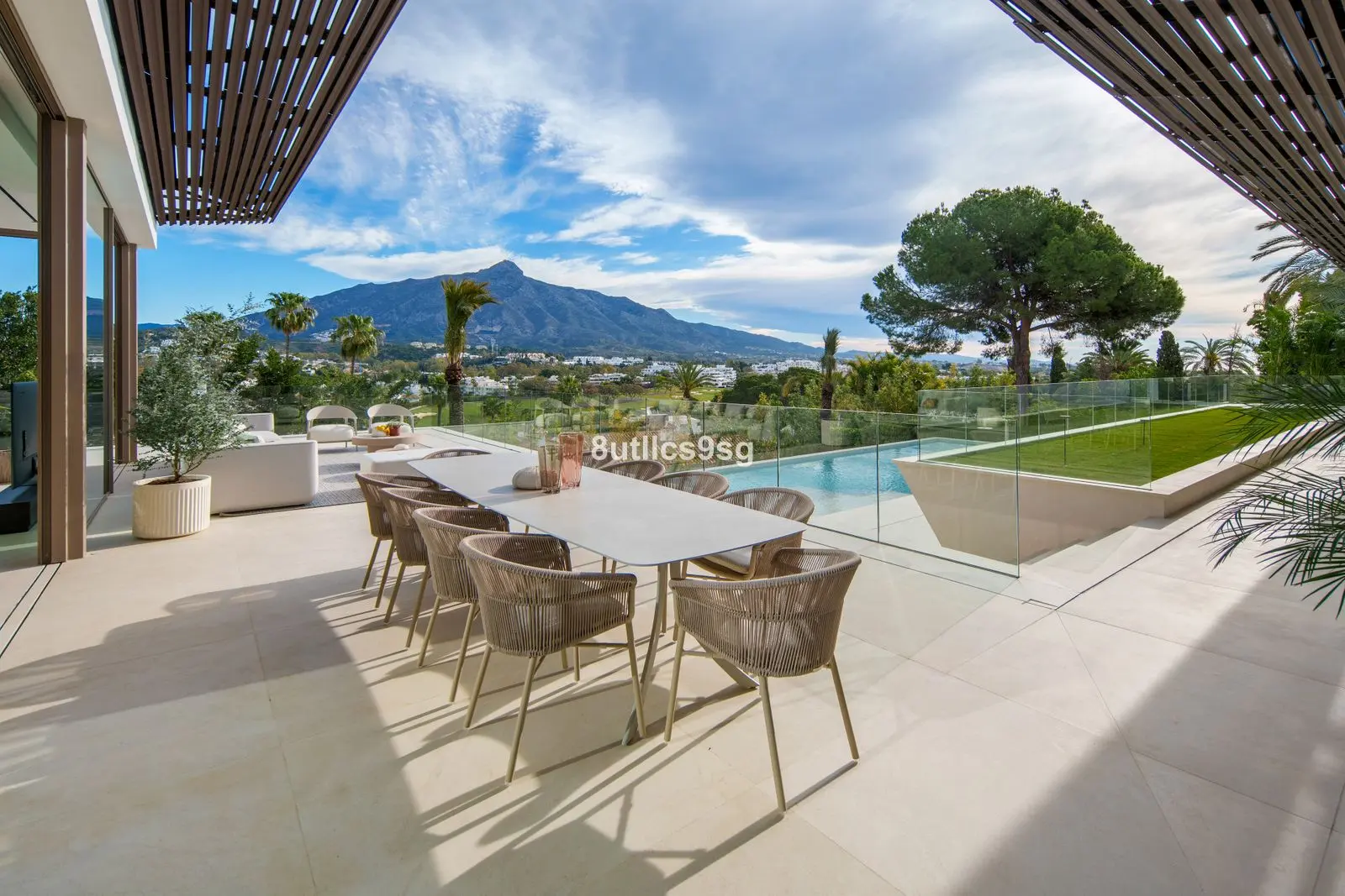 Villa en Nueva Andalucía, Marbella