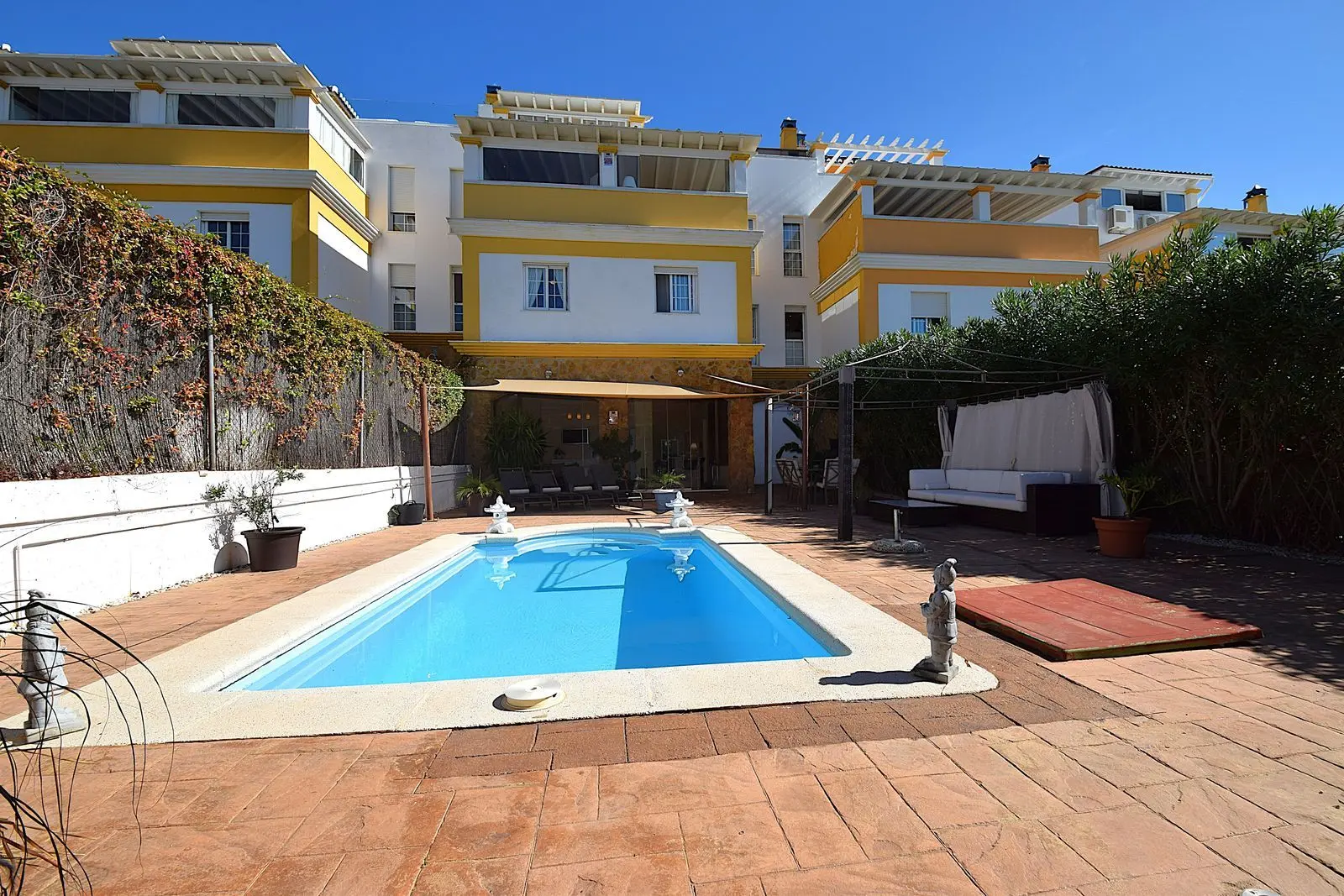 Casa adosada en Calahonda, Mijas