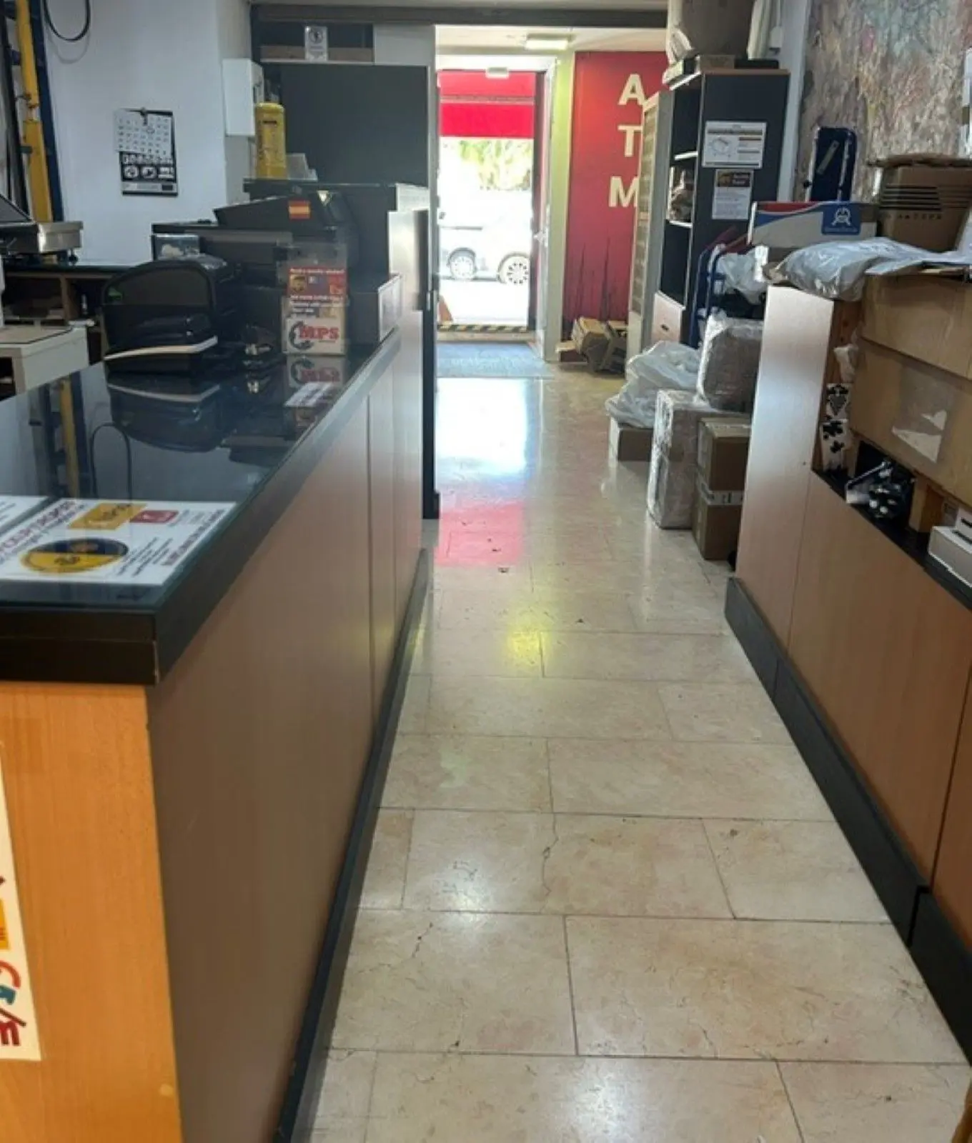 Local en Puerto Banús, Marbella
