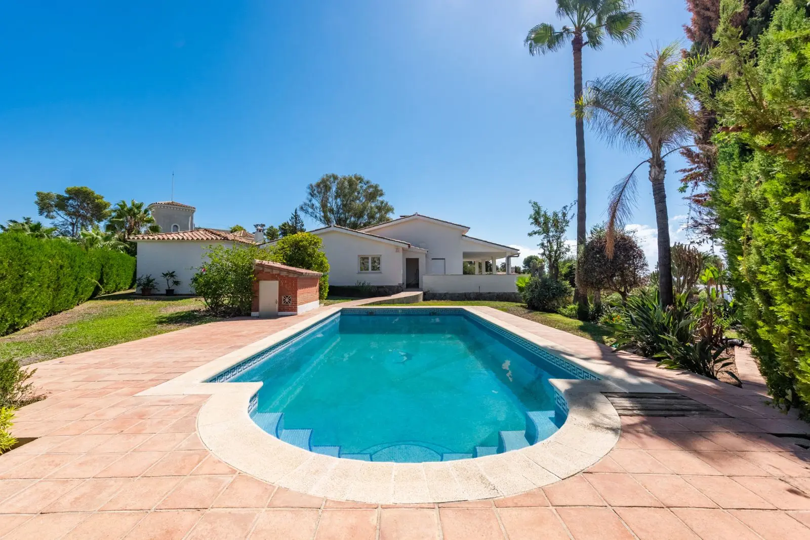 Villa en Atalaya, Estepona