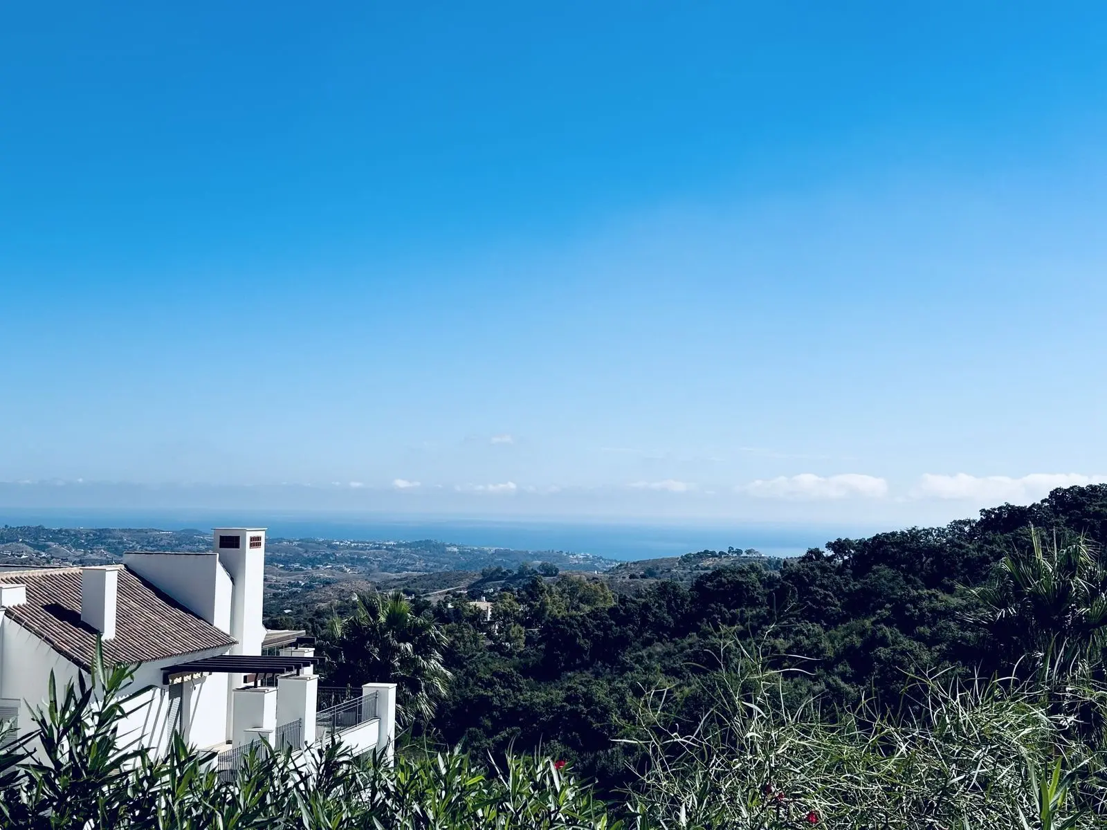 Apartamento bajo en La Mairena, Ojén