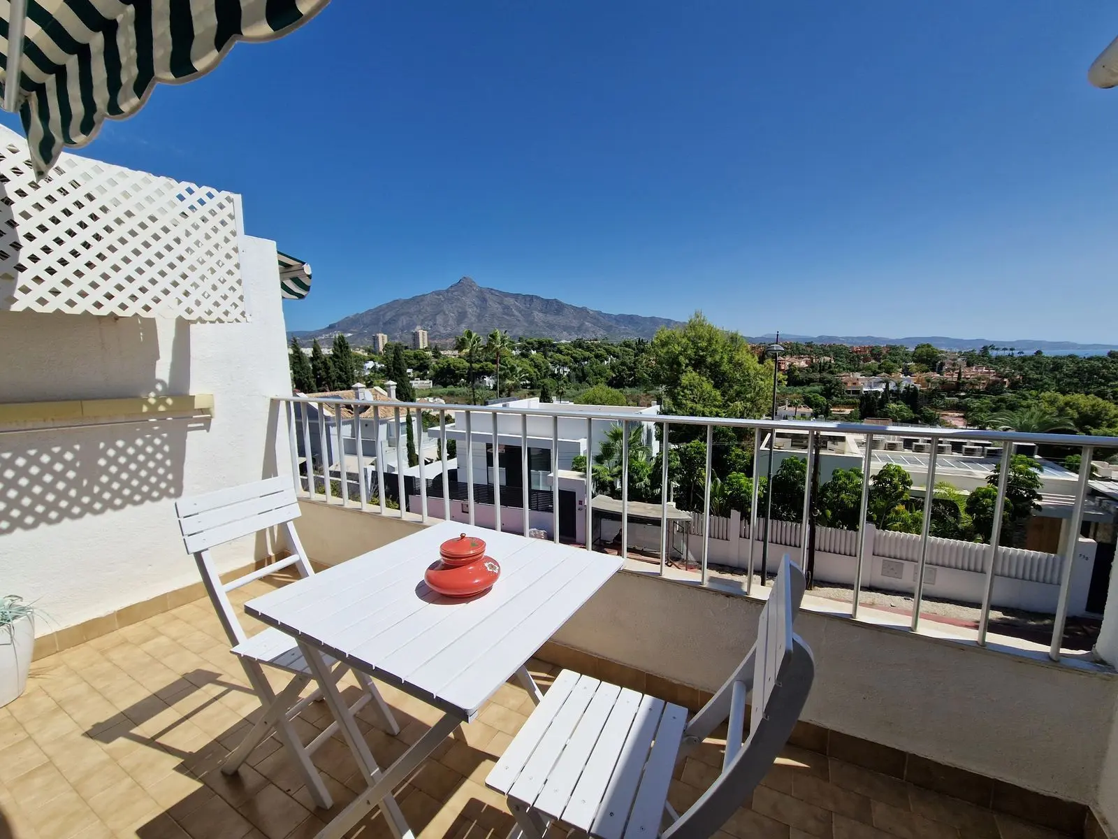 Piso en Nueva Andalucía, Marbella